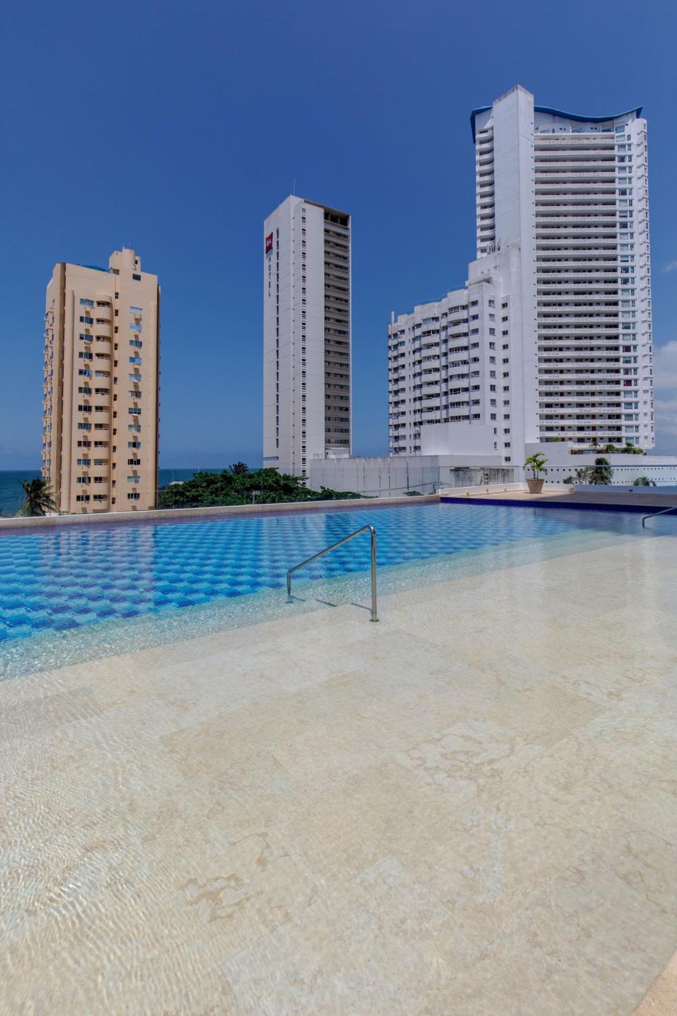 Apartamentos Cartagena Marbella Suite Exterior photo